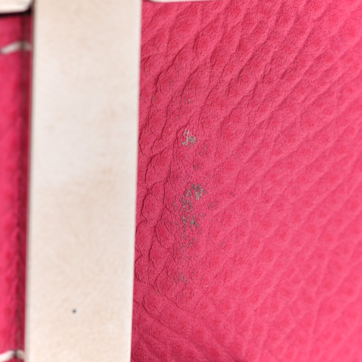 Epsom Constance Short Wallet Rose Tyrien