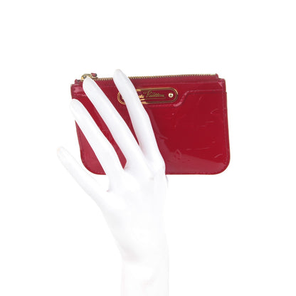 Louis Vuitton Vernis Key Pouch Pomme D'Amour 2 of 7