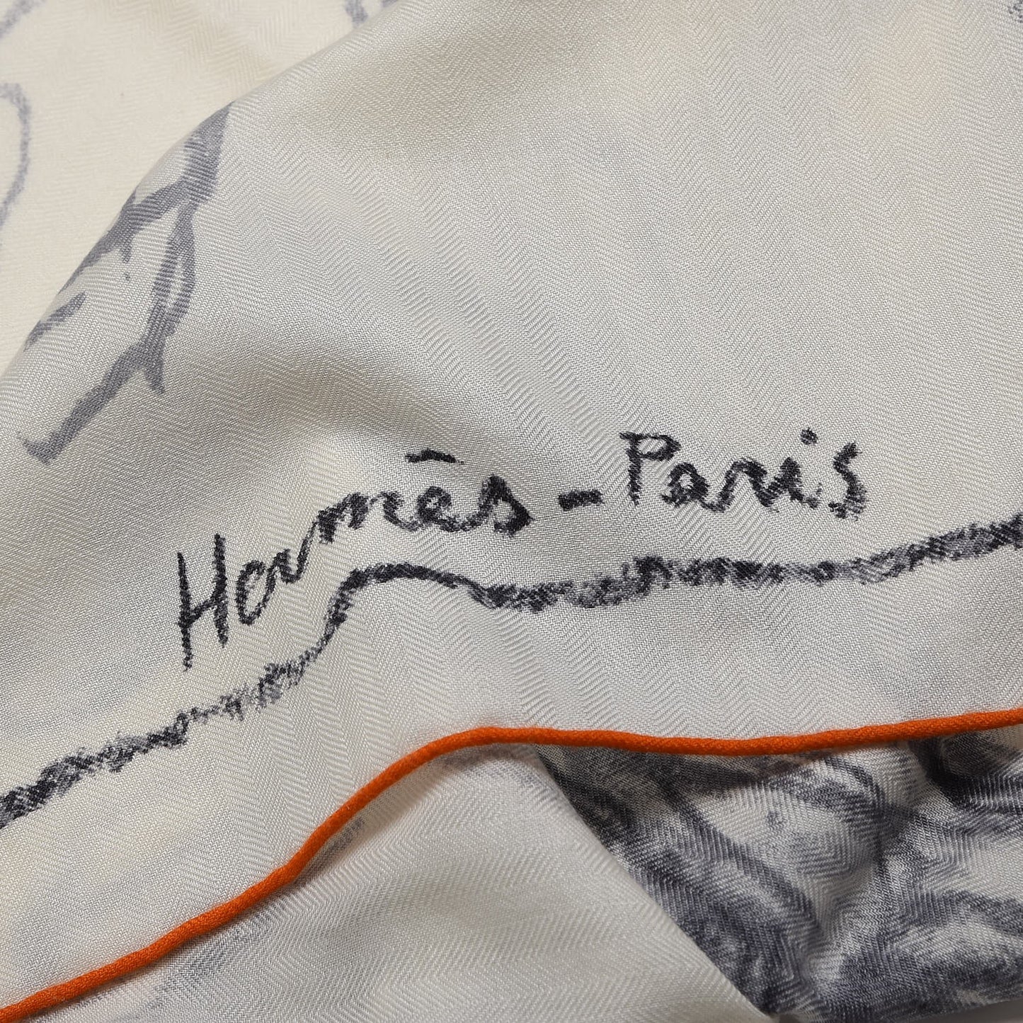 Cashmere Silk Pirouette au Galop Shawl 140 Blanc Noir Gris