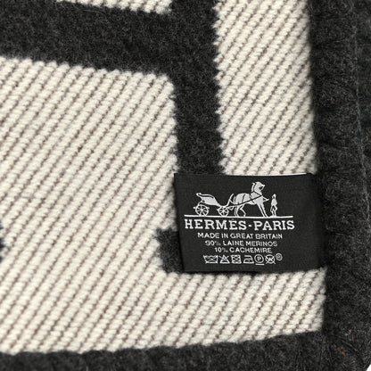 Hermes Wool Cashmere Avalon Signature Blanket Ecru Gris Fonce 4 of 4