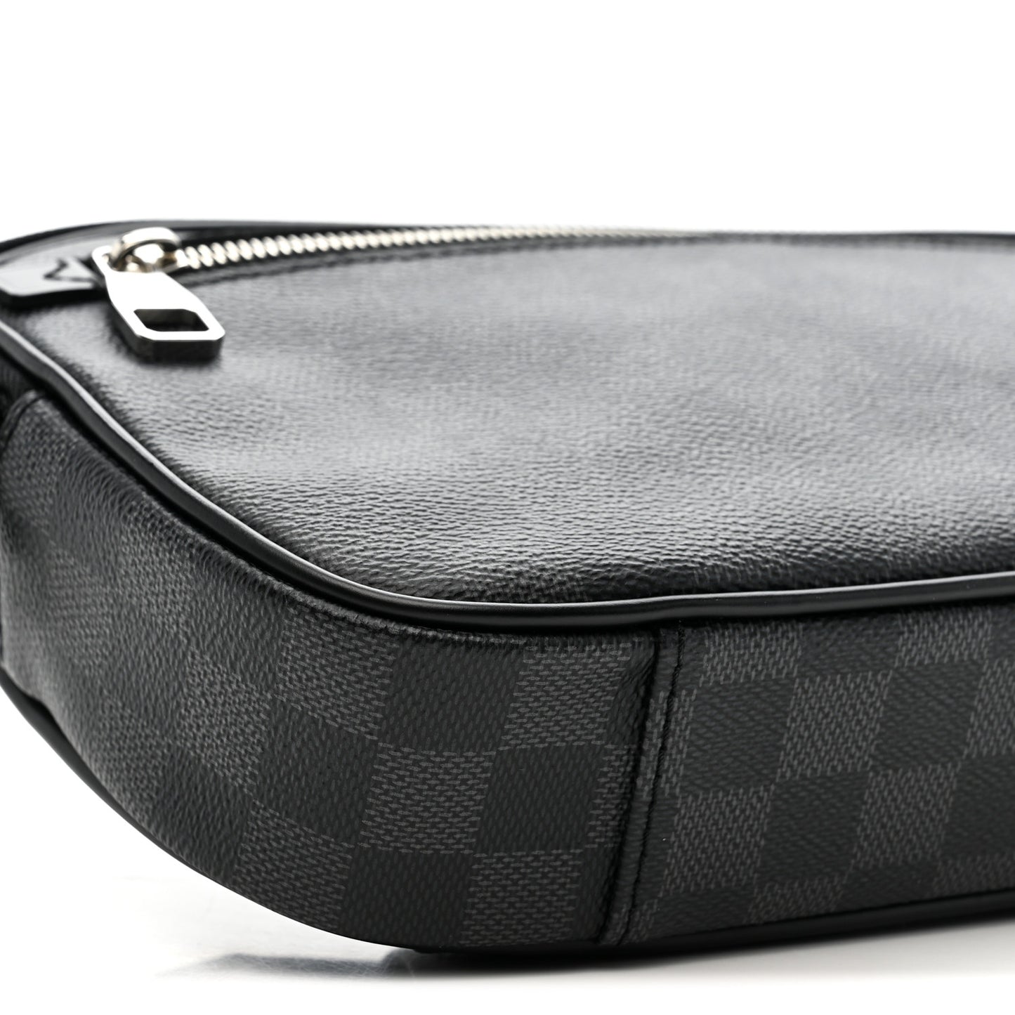 Damier Graphite Ambler