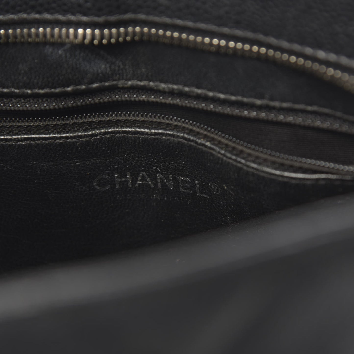 Caviar Quilted Medallion Tote Black
