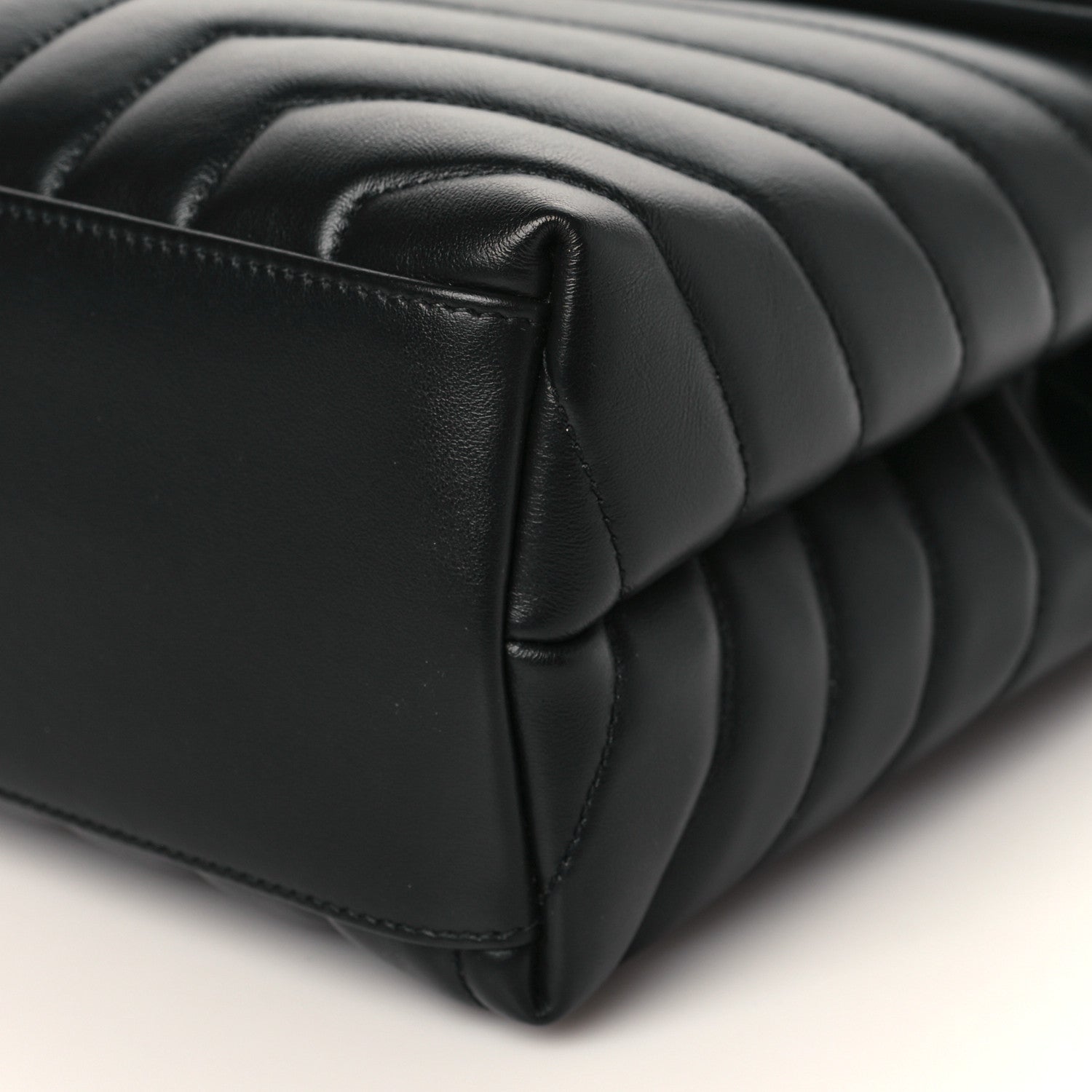 Saint Laurent Calfskin Y Quilted Monogram Monochrome Medium Loulou Chain Satchel Black 9 of 10