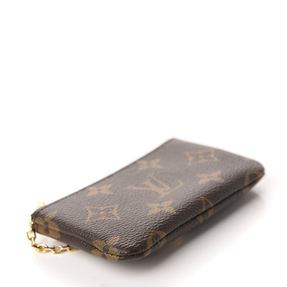Louis Vuitton Monogram Key Pouch 4 of 7