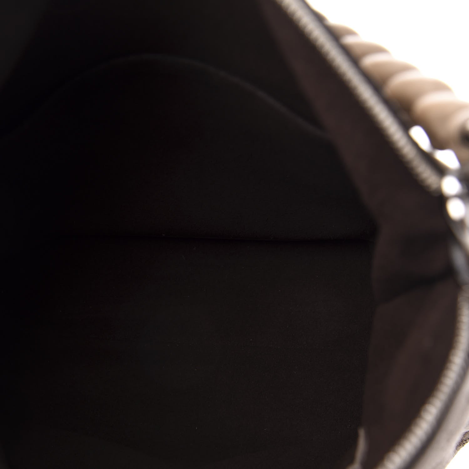 Louis Vuitton Mahina Babylone Chain BB Galet 5 of 12