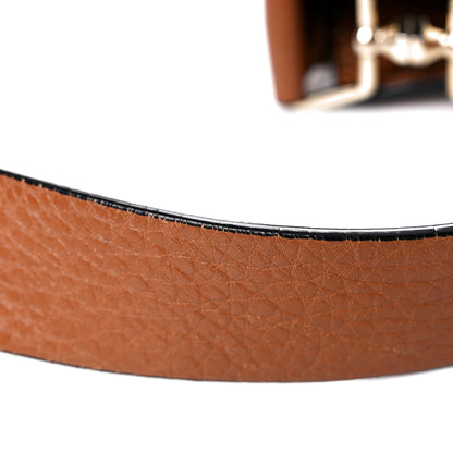 Valentino Garavani Pebbled Calfskin Large Rockstud Flip-Lock Messenger Bag Light Cuir 28 of 28
