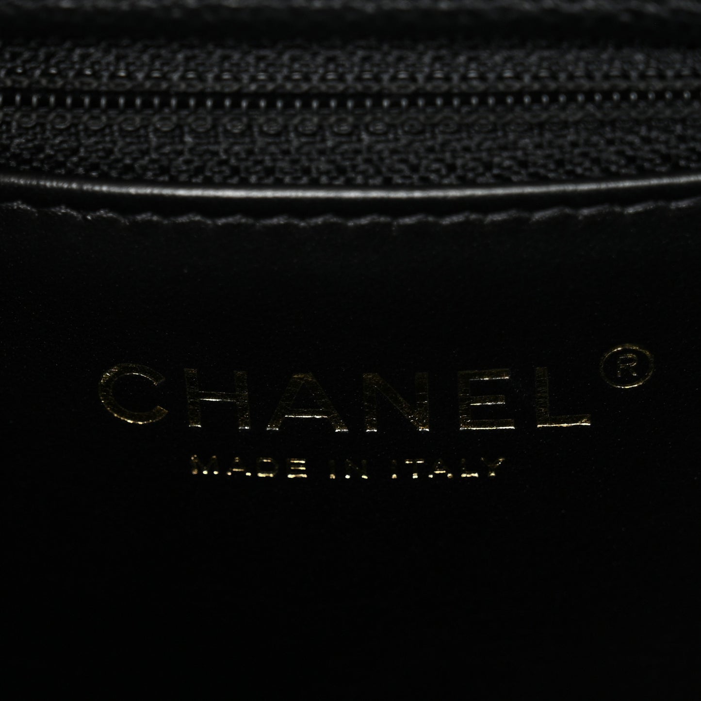 Caviar Quilted Large CC Shopping Tote Black