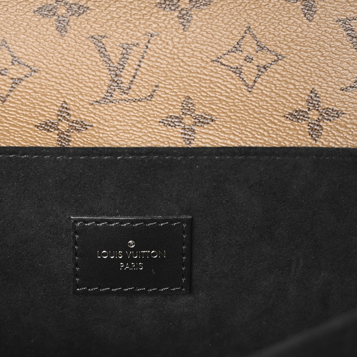 Reverse Monogram Pochette Metis