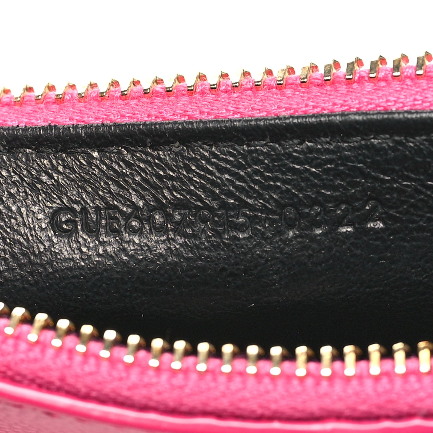 Grain De Poudre Matelasse Chevron Monogram Fragments Zippered Card Case Fresh Fuxia