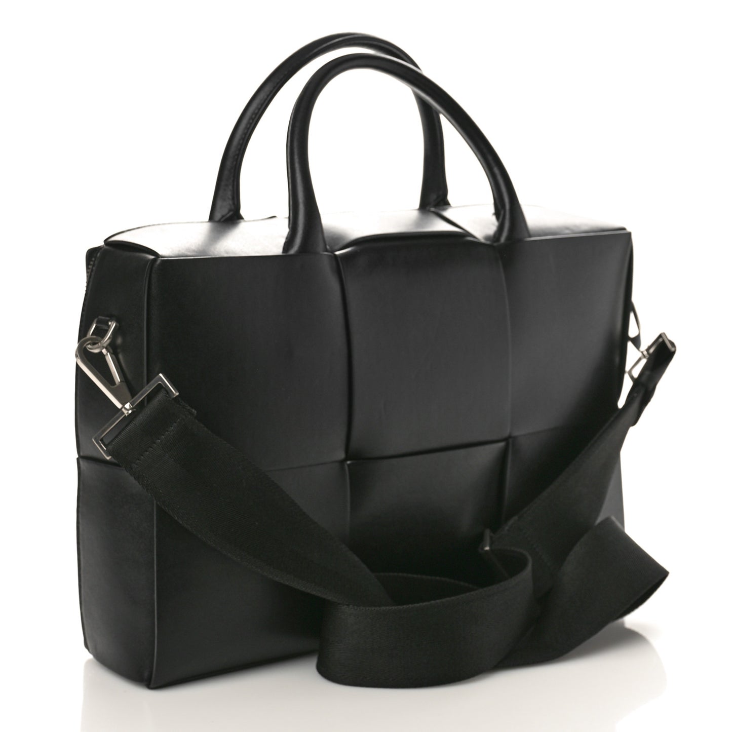 Urban Calfskin Maxi Intrecciato Arco Briefcase Black