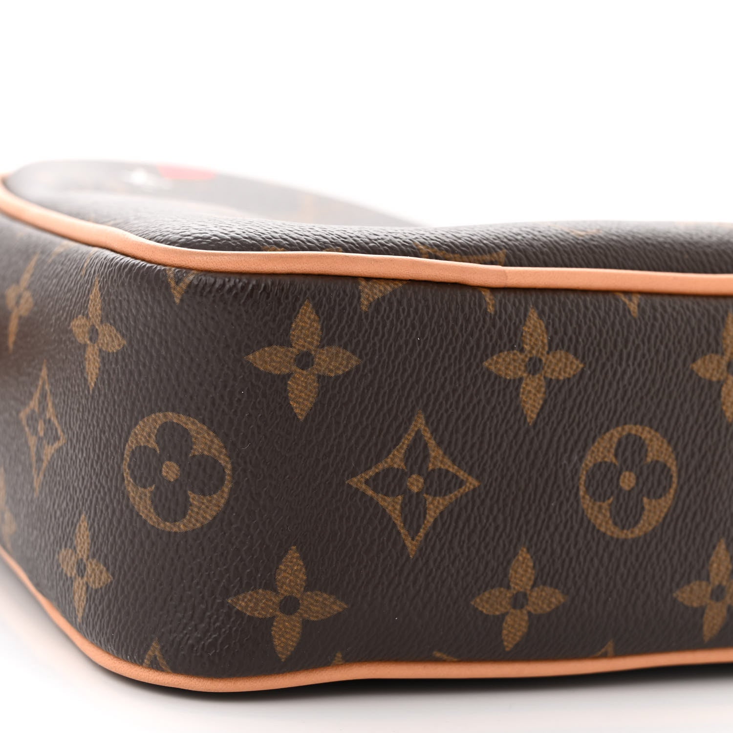Louis Vuitton Monogram Game On Coeur 10 of 10
