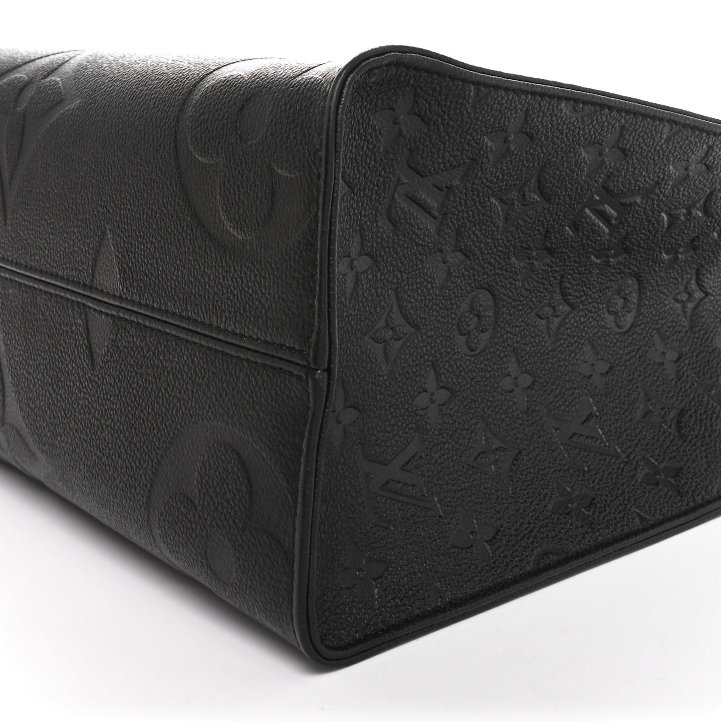 Empreinte Monogram Giant OnTheGo MM Black