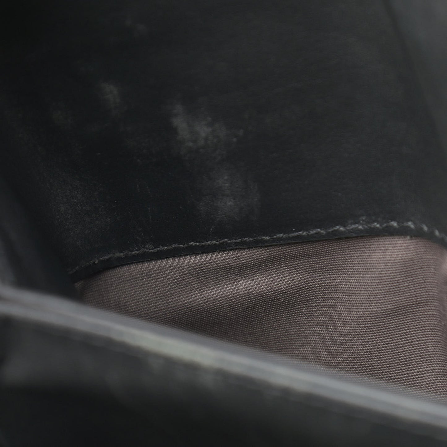 Nappa Intrecciato VN Briefcase Grey