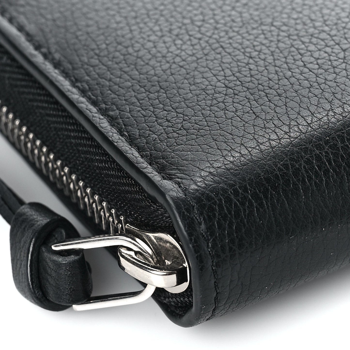 Calfskin Zippy Lockme Wallet Black