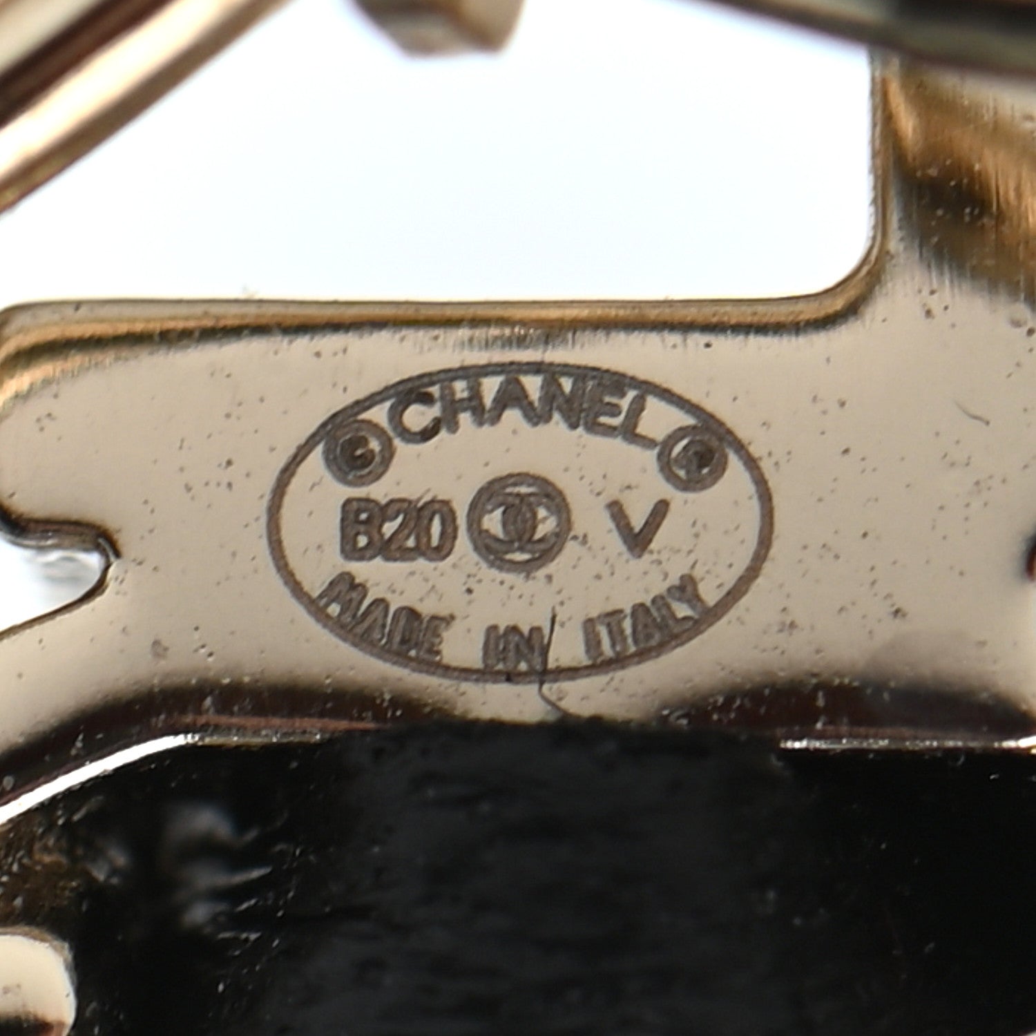 Chanel Metal Lambskin Vintage Allure Logo Hair Clip Black Gold 4 of 4
