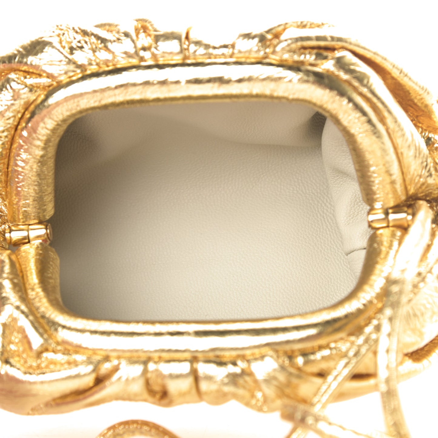 Metallic Crinkled Lambskin Coin Purse Oro