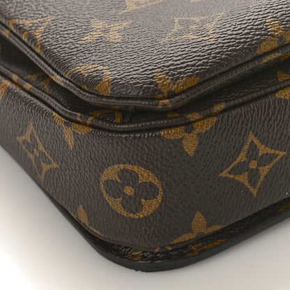 Louis Vuitton Monogram Pochette Metis 7 of 8