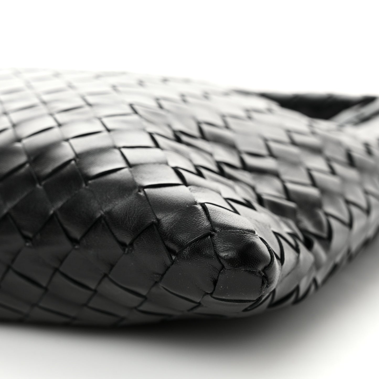 Calfskin Intrecciato Small Hop Black