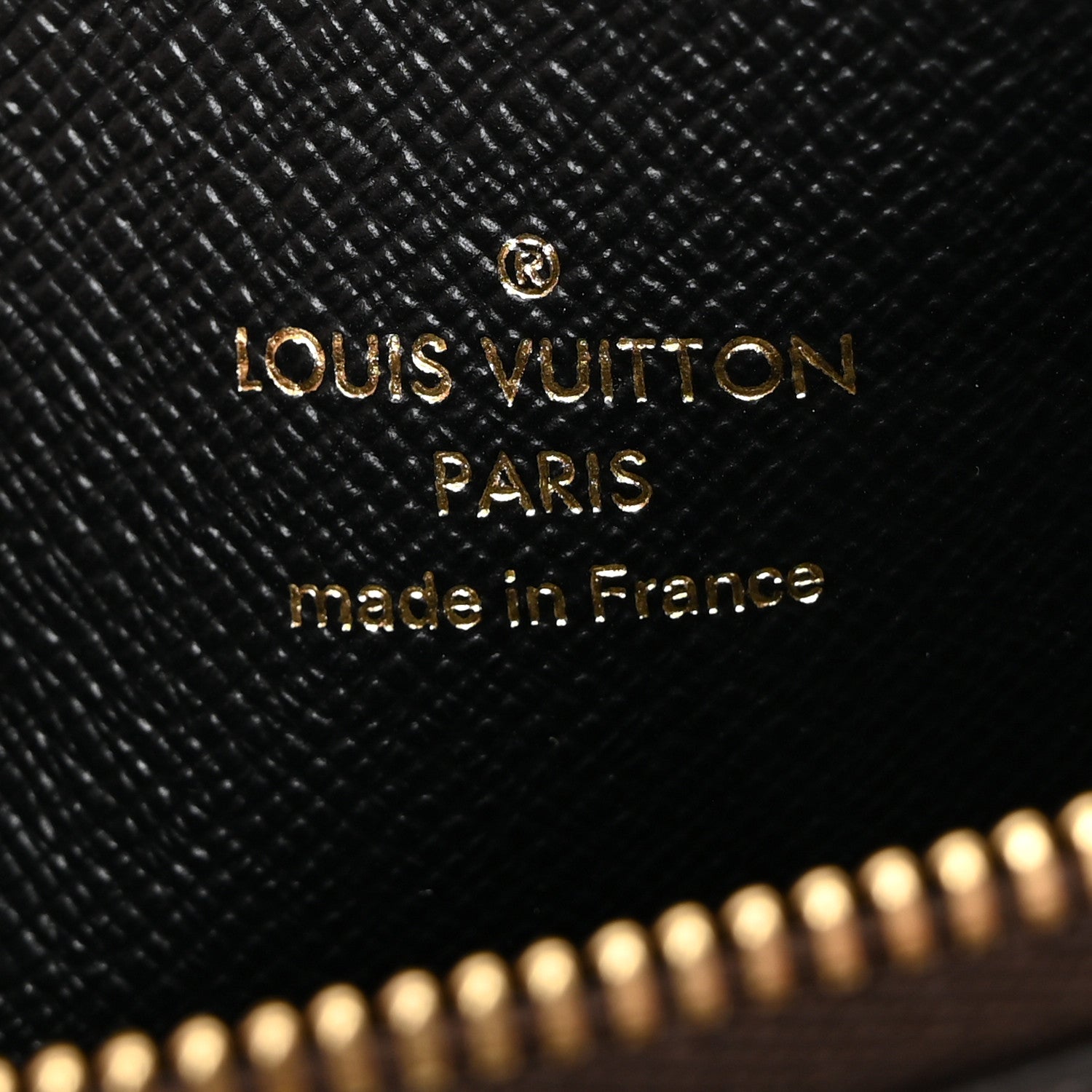 Louis Vuitton Reverse Monogram Giant Trio Pouch 9 of 10