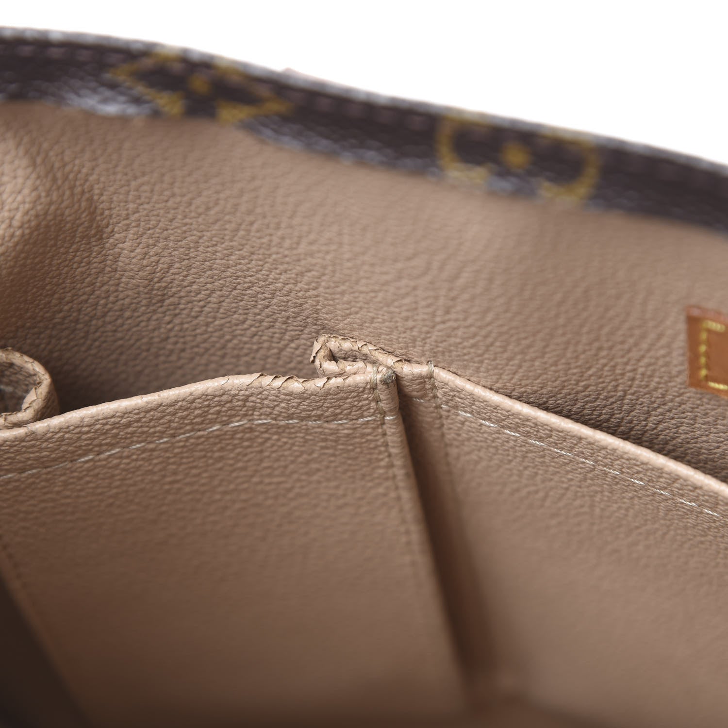 Louis Vuitton Monogram Sac Plat 8 of 20