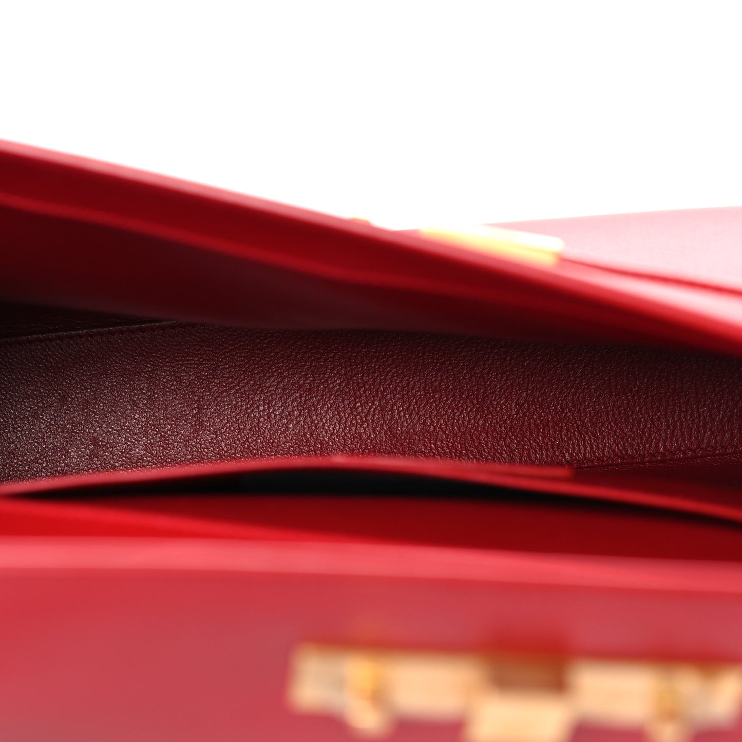 Smooth Calfskin Manhattan Shoulder Bag Rouge Eros