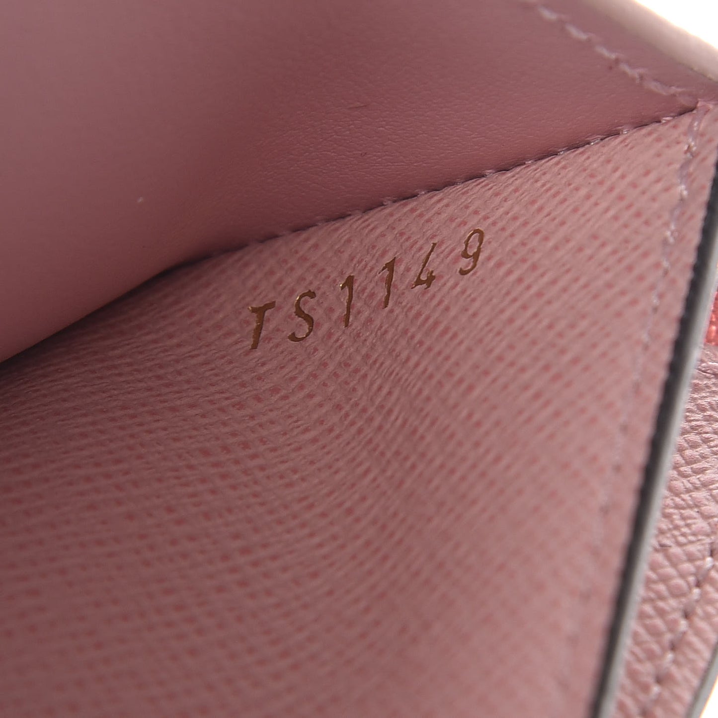 Monogram Giant Zoe Wallet Rouge Rose