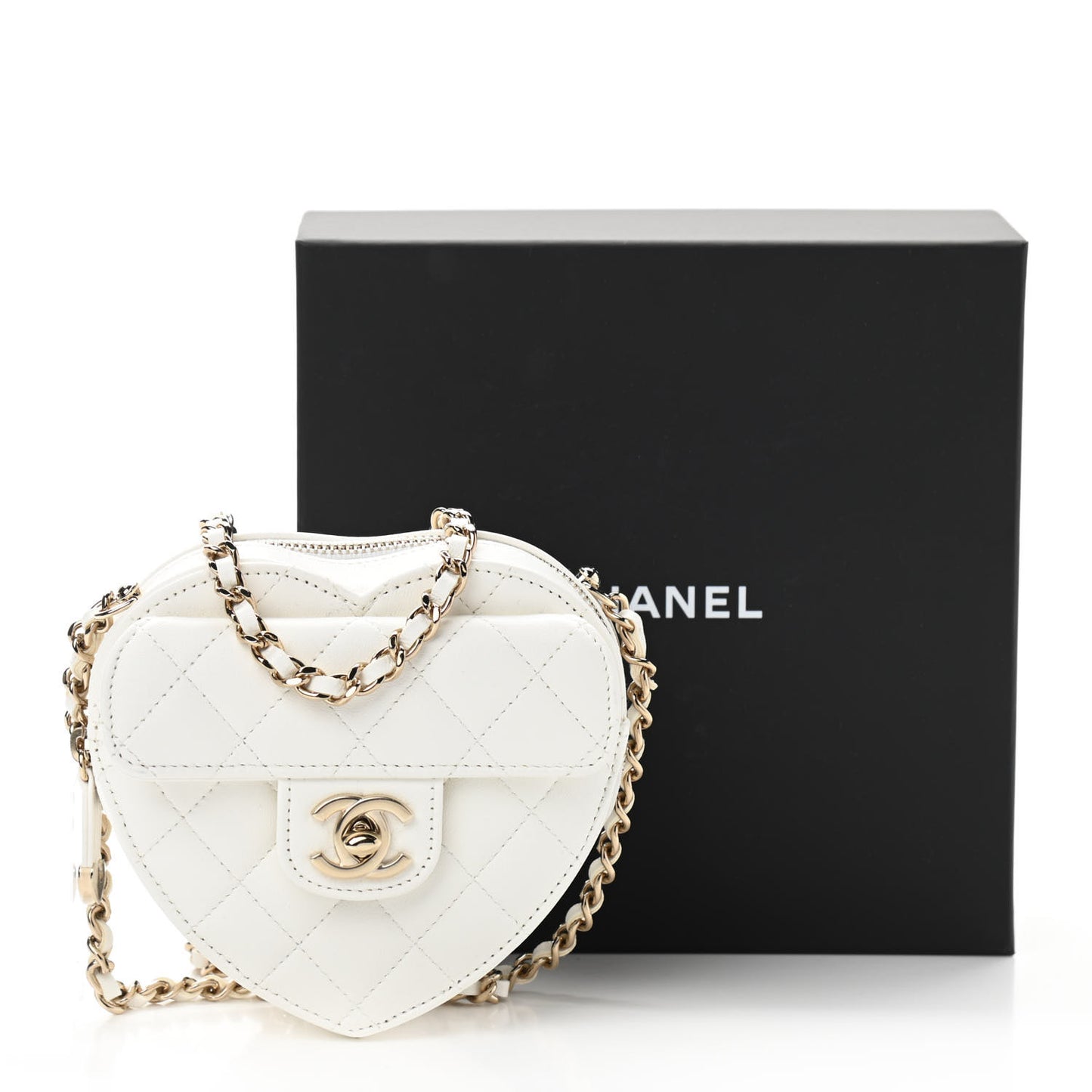 Lambskin Quilted CC In Love Heart Clutch With Chain White