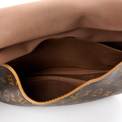 Louis Vuitton Monogram Saumur 30 5 of 14