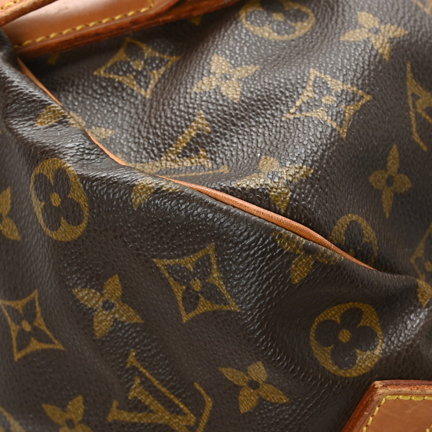 Monogram Saumur 43