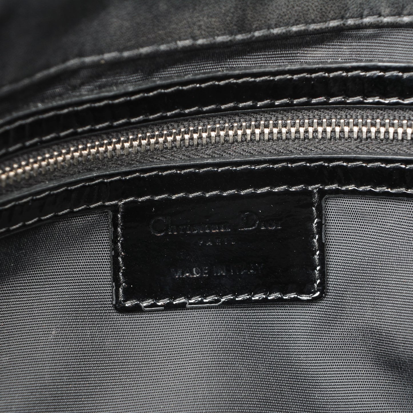 Patent Cannage New Lock Flap Black