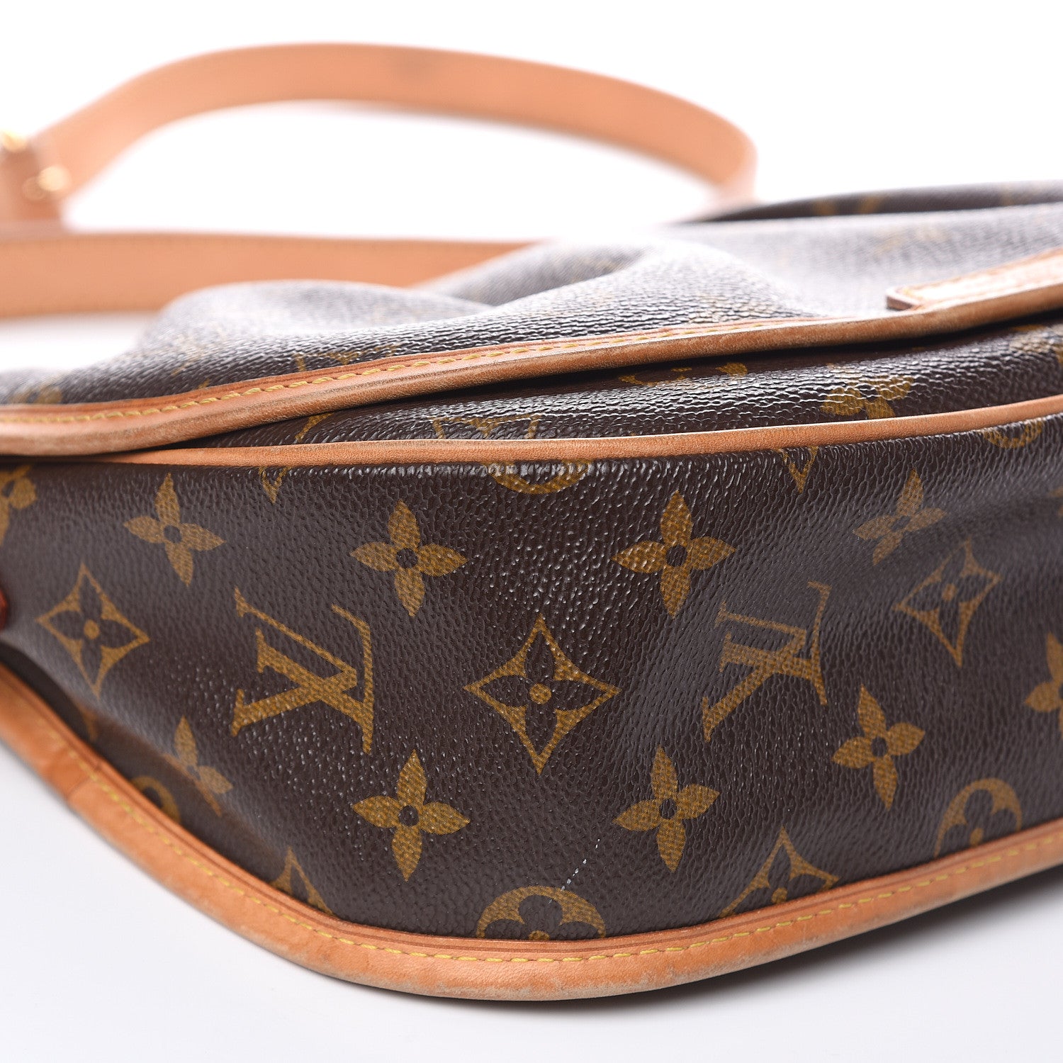 Louis Vuitton Monogram Menilmontant PM 8 of 18
