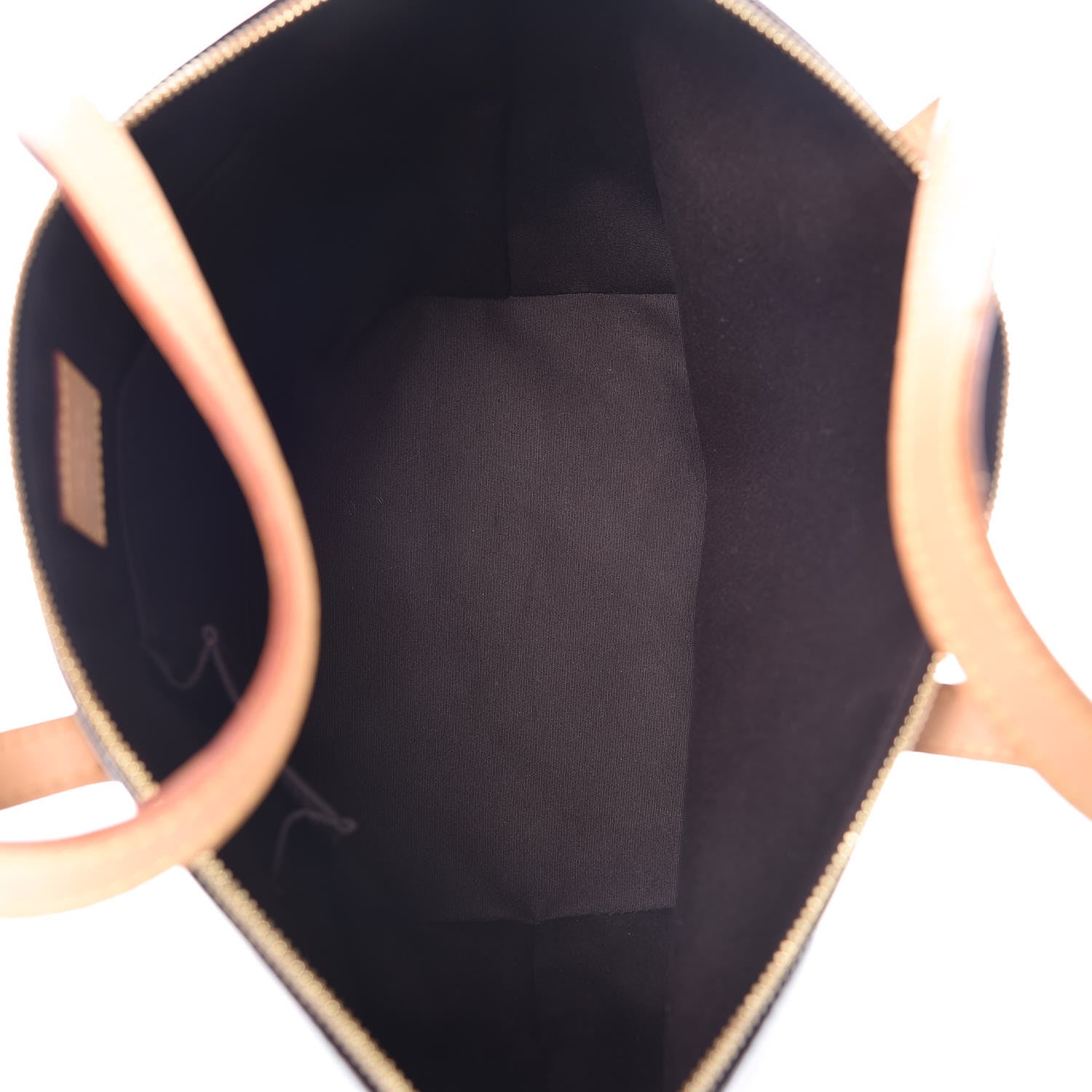 Louis Vuitton Vernis Bellevue PM Amarante 7 of 10