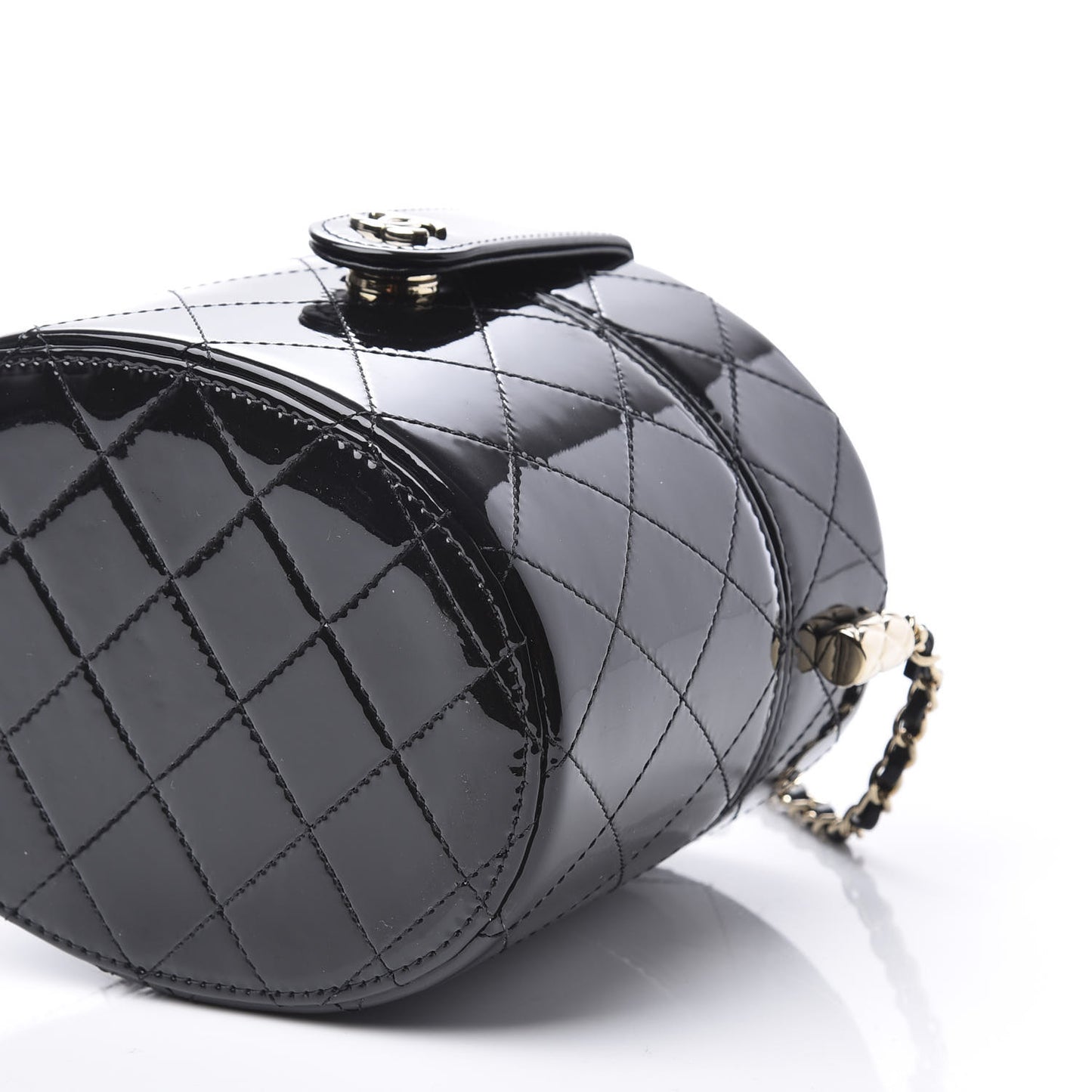 Patent Quilted Round Clutch With Chain Black