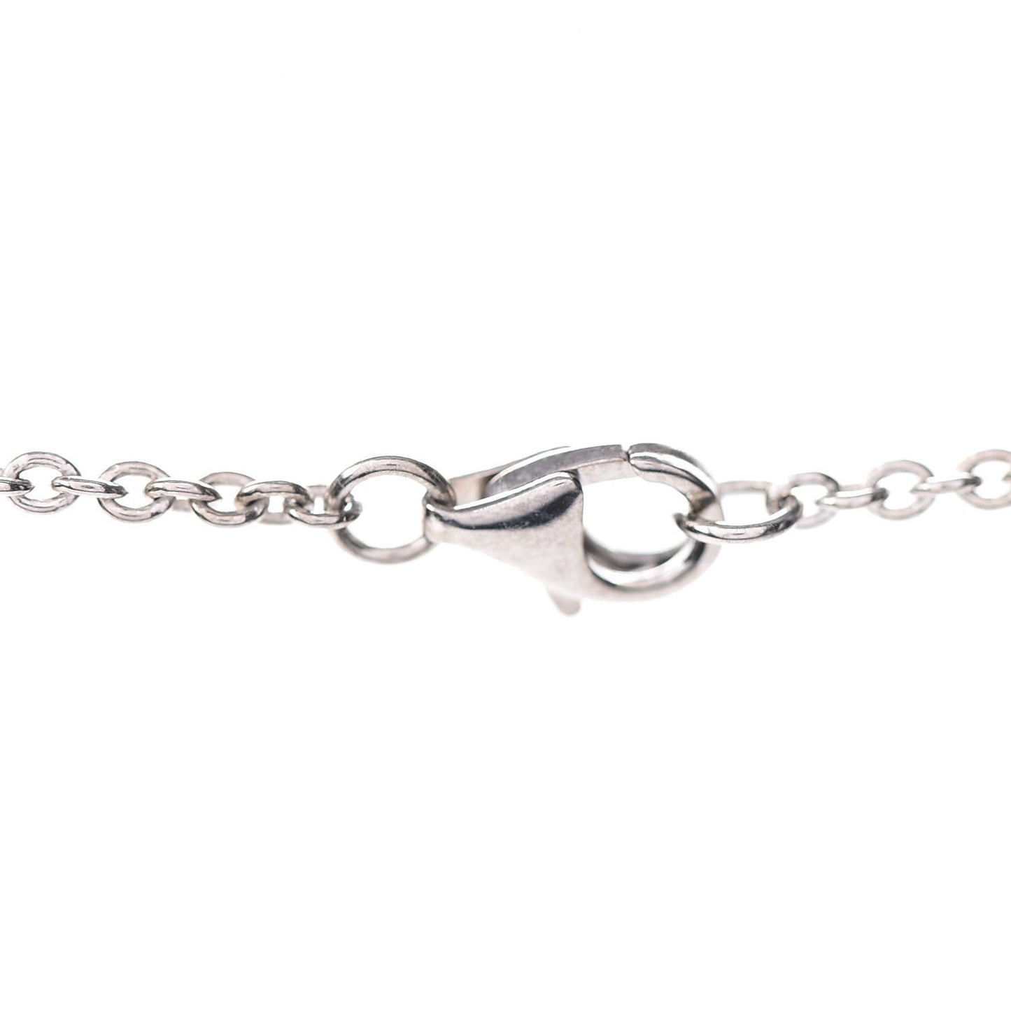 18K White Gold Interlocking LOVE Necklace