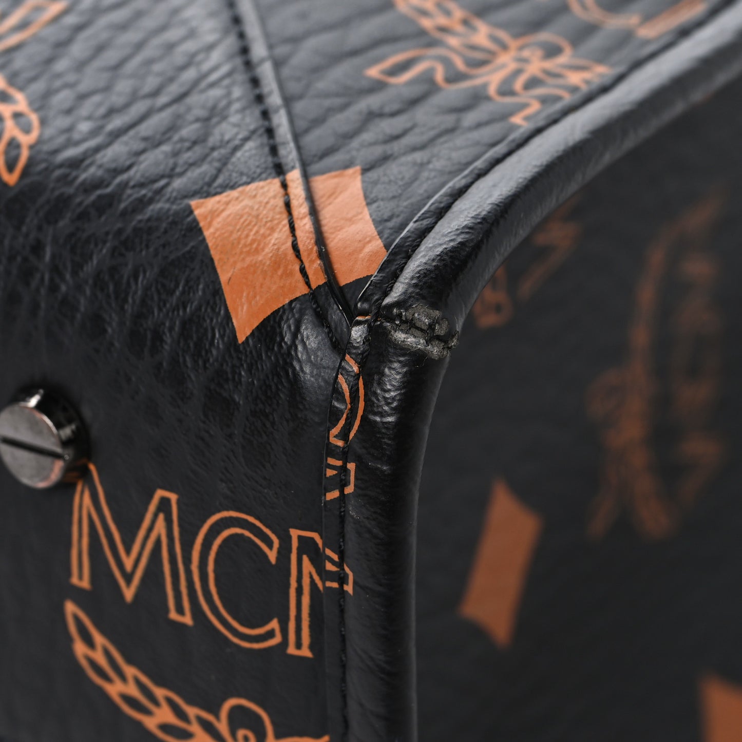 Visetos Maxi Large Munchen Tote Black Cognac