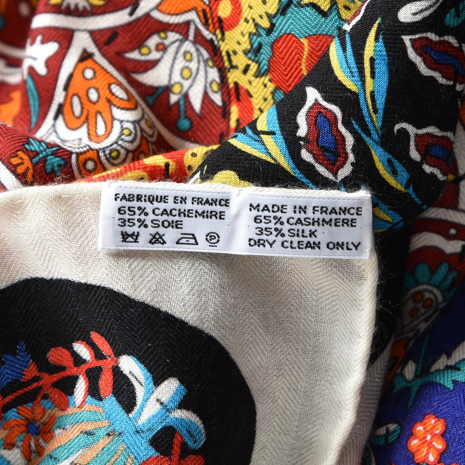 Hermes Cashmere Silk Pique Fleuri de Provence GM 140 Shawl 4 of 4