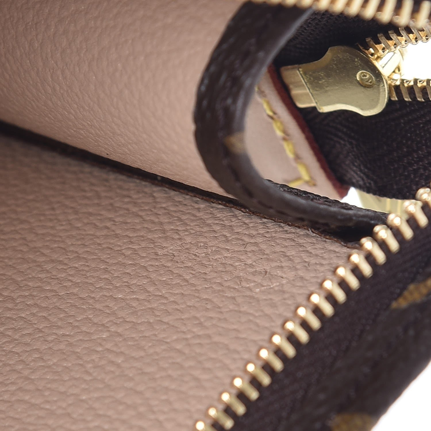 Louis Vuitton Monogram Toiletry Pouch 26 7 of 7