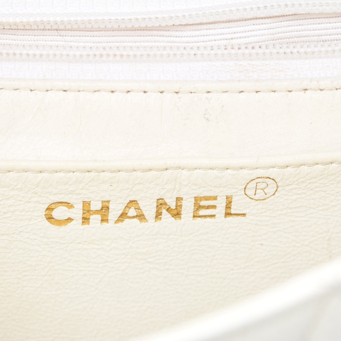 Caviar Quilted Medium Single Flap White