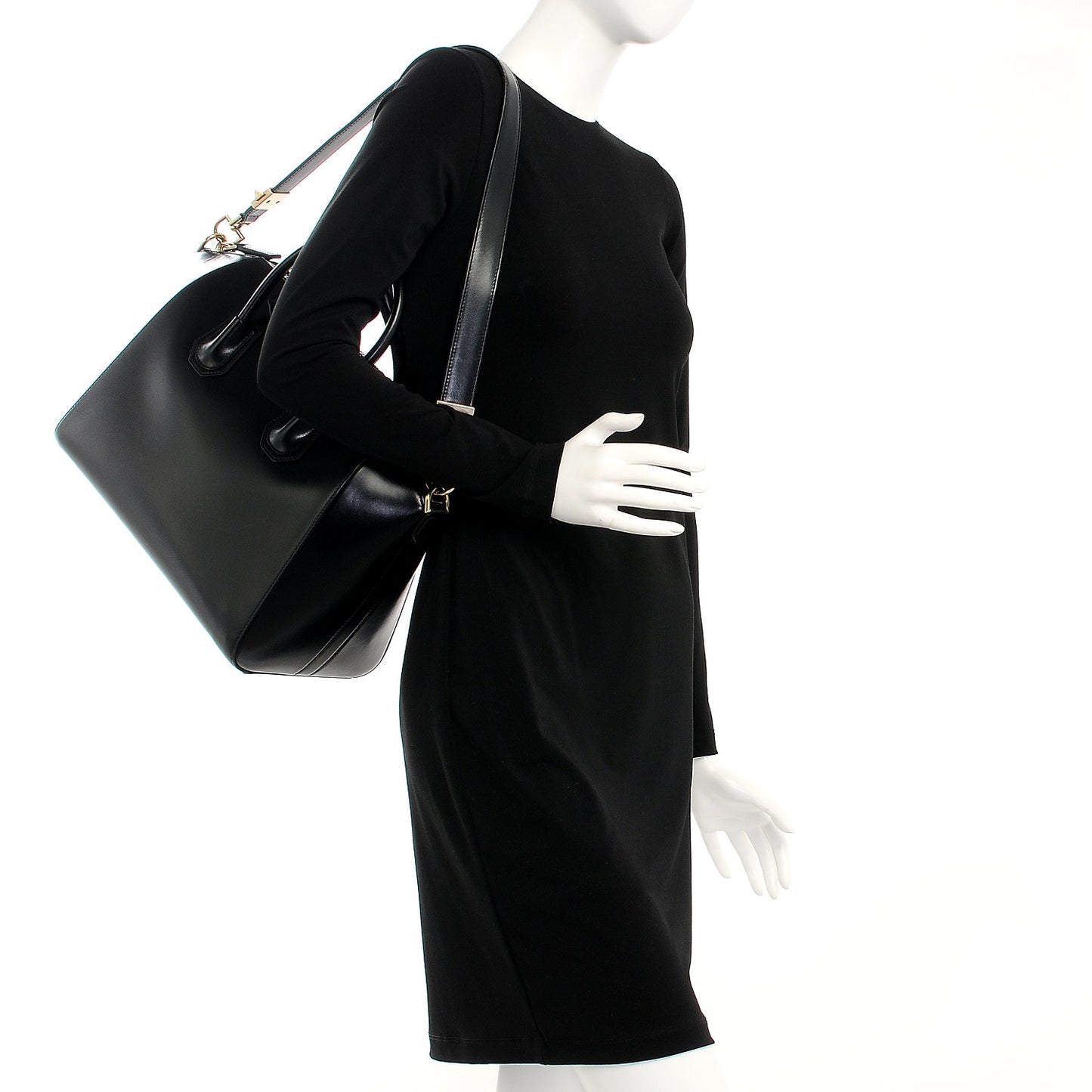Shiny Lord Calfskin Medium Antigona Black