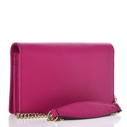 Gucci Pebbled Calfskin Soho Wallet on Chain Bright Bougainvillea 3 of 6