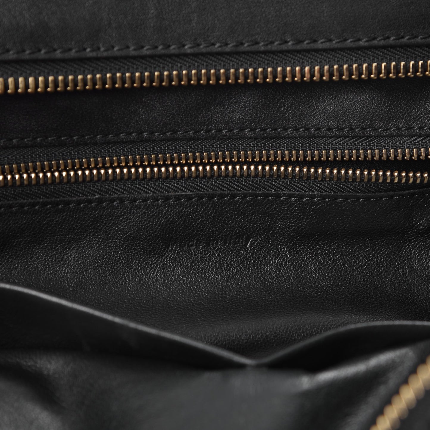 Python Mini Luggage Black