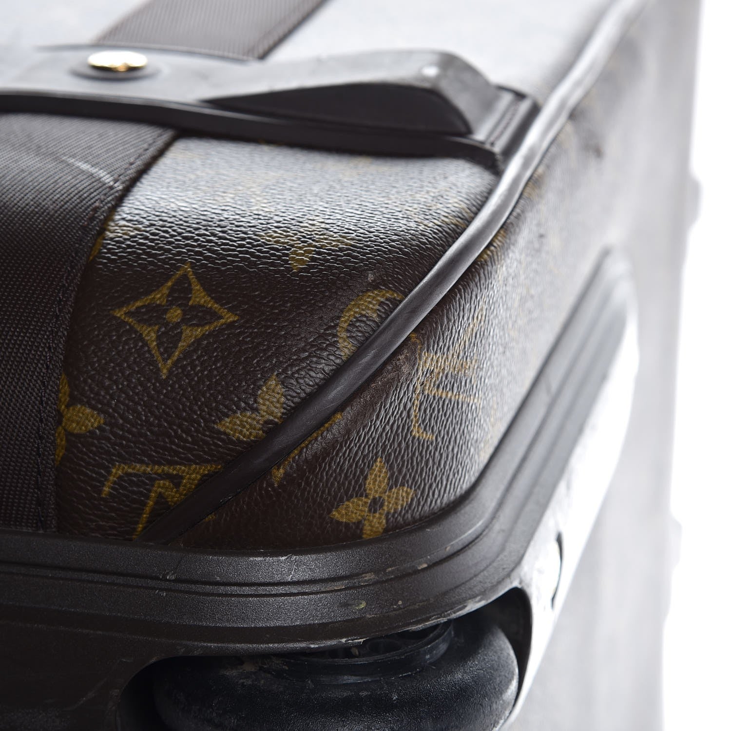 Louis Vuitton Monogram Pegase 55 12 of 18