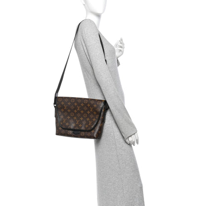 Louis Vuitton Monogram Macassar Magnetic Messenger 2 of 10