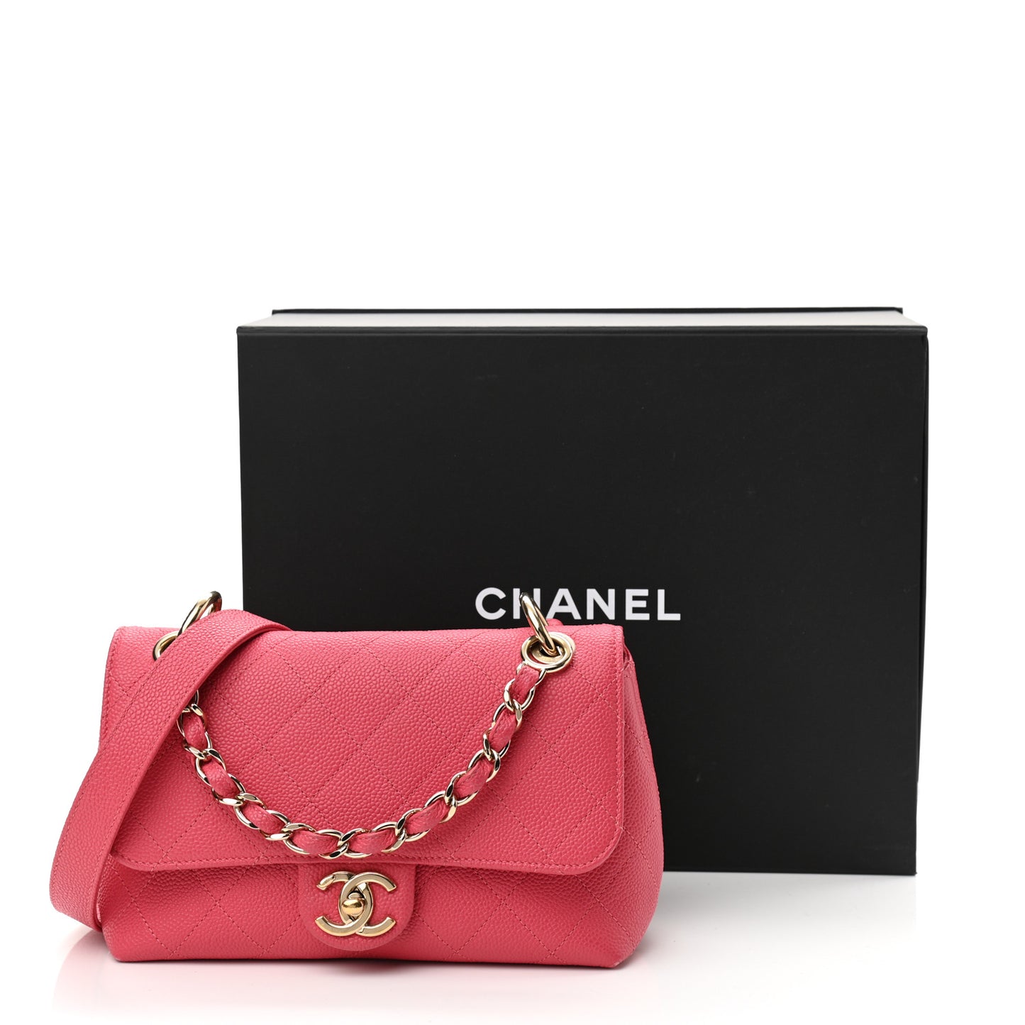 Caviar Quilted Small City Walk Flap Pink