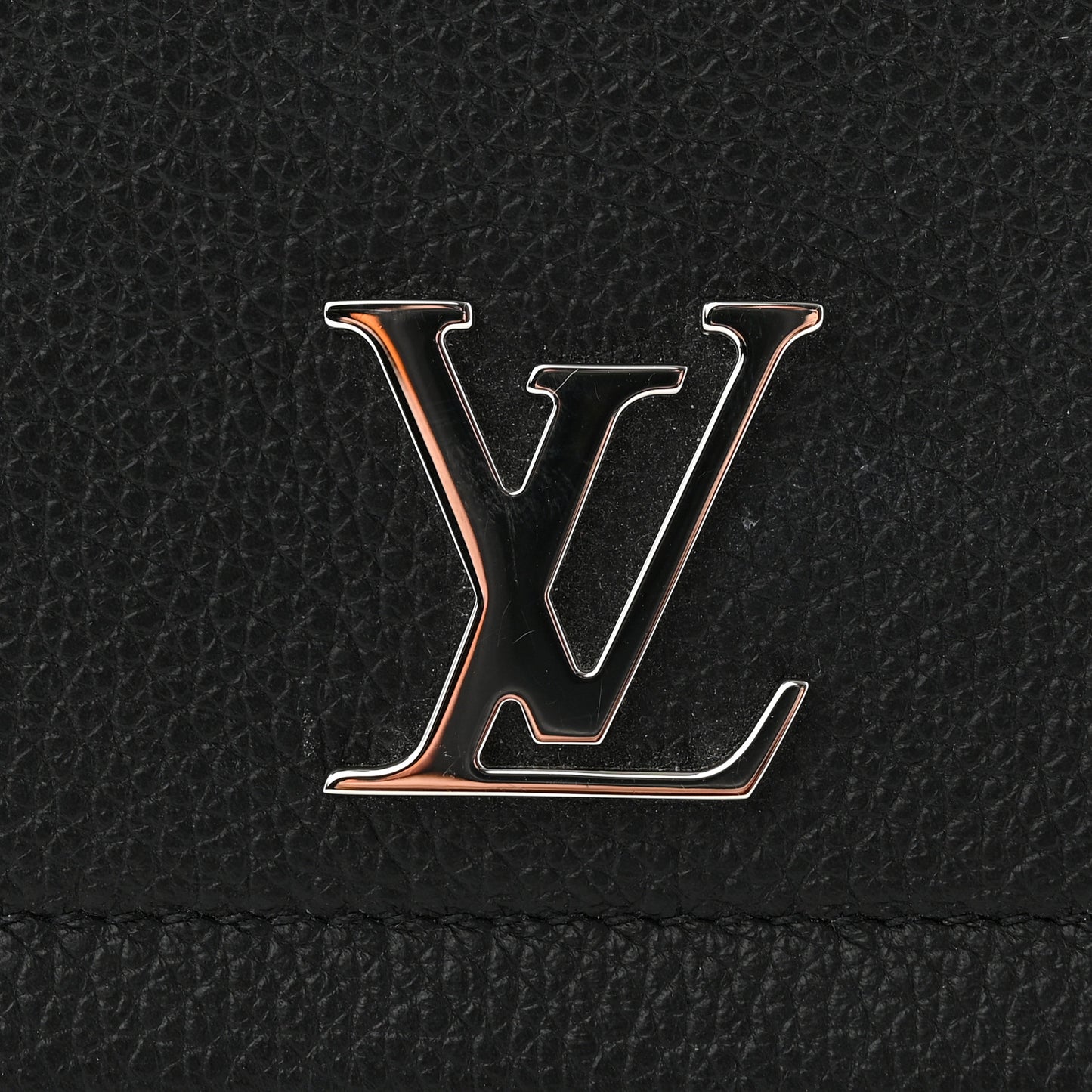 Calfskin Lockme II Wallet Black