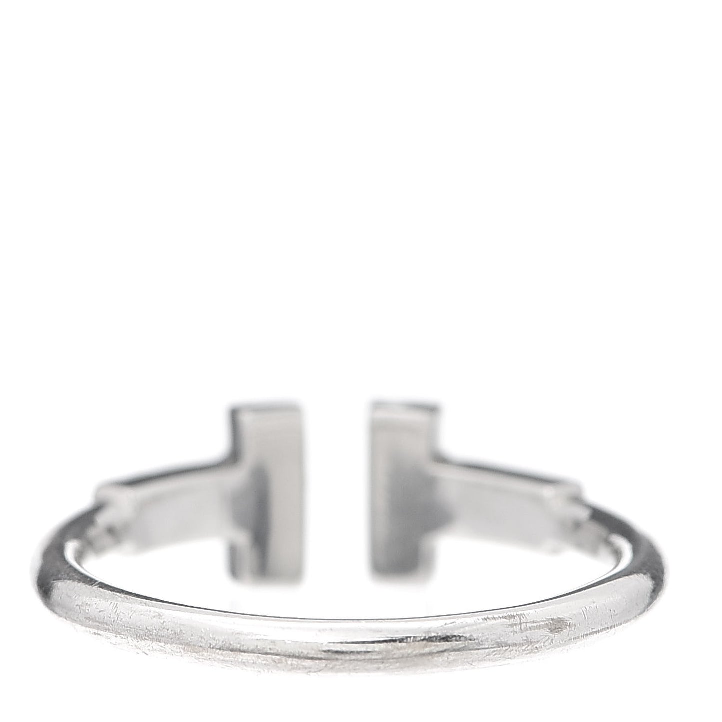 18K White Gold Ruby T Wire Ring 49 4.75