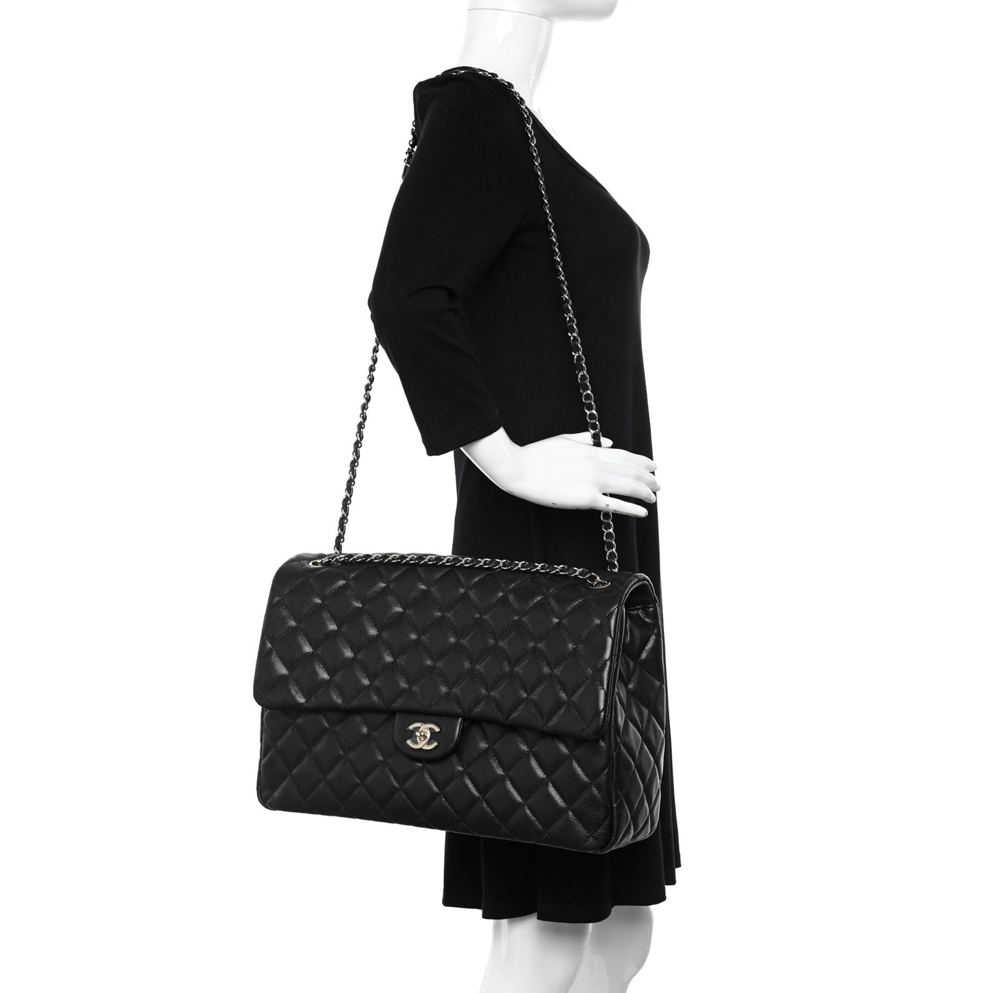 Caviar Quilted XXL Travel Flap Bag Black