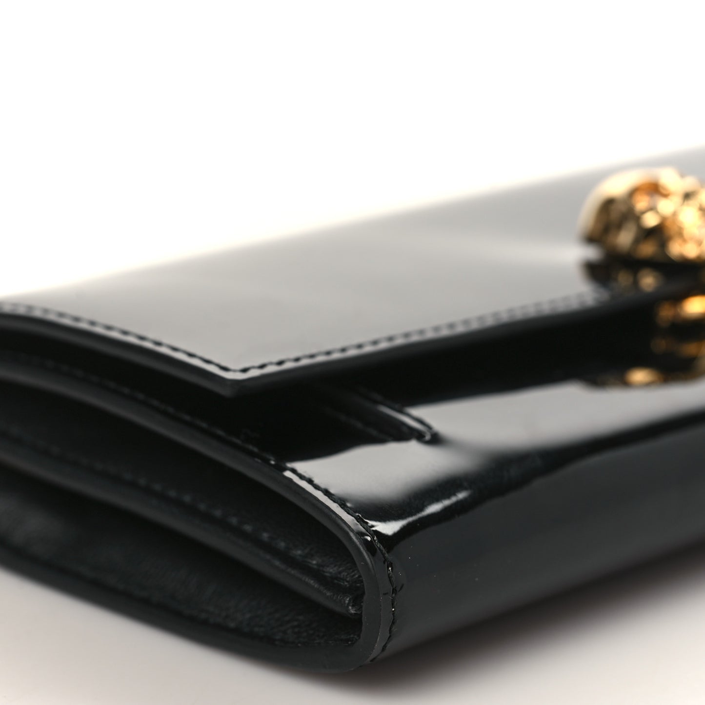 Patent Skull Wallet on Chain Black