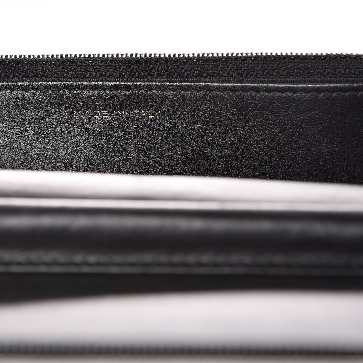 Caviar Quilted Boy Wallet On Chain WOC Black