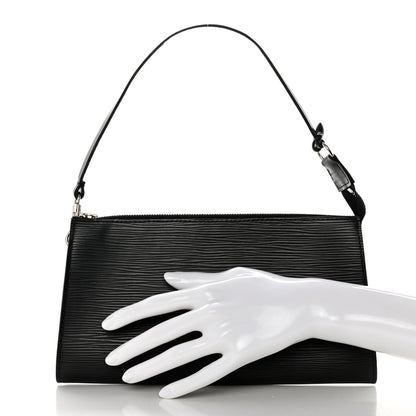 Louis Vuitton Epi Pochette Accessories 24 Black 2 of 8